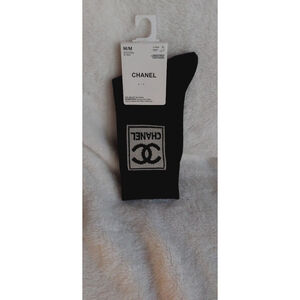 Beauty Black White unisex socks Women Size 7-9